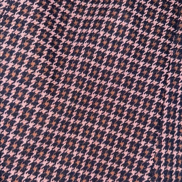 Women's Black and Pink Plaid Jacket‎ - Picture 5 of 6